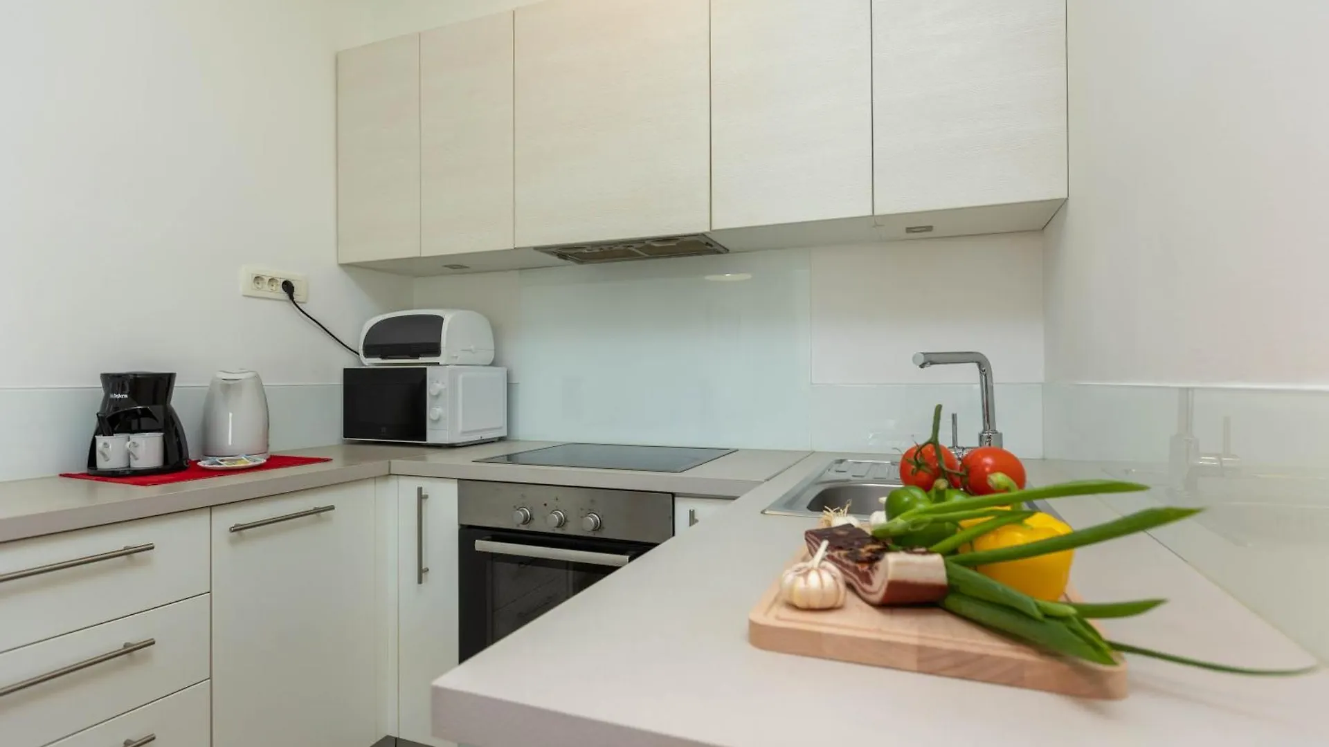 Mirna One Bedroom Apartment Near Old Town Zadar