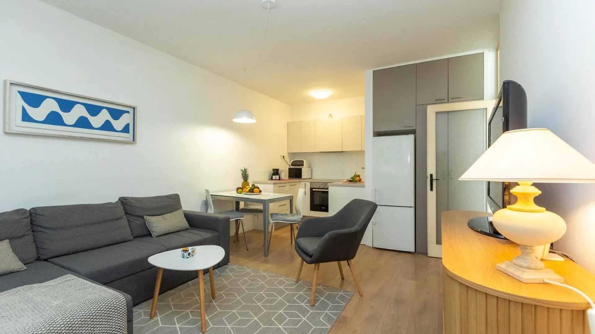 Mirna One Bedroom Apartment Near Old Town Zadar